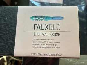 Cepillo Térmico Calista Fauxblo 1.25" Estilo Profesional Sin Quemaduras Suave Aqua - Imagen 1 de 3