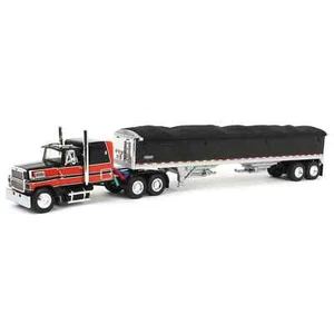 First Gear DCP 1/64 Black & Red Ford LTL 9000 with Wilson Grain Trailer 60-1943 - Picture 1 of 5