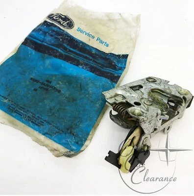 Trava da porta traseira do motorista Lincoln Continental 1988-1989 (E6DZ5426413B) NOS  - Imagem 1 de 4