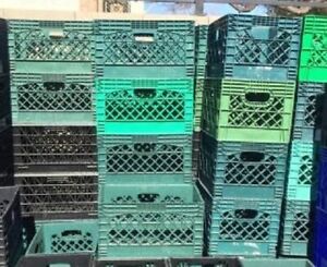 ONE Milk Crate Heavy Duty Plastic 24 Qt Rectangle 19x13x11” USED * Pick Up ONLY