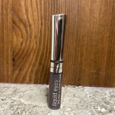 Sombra Maybelline Liquid Eyes Long Wear Sem Dobras Long Way Cabernet - Imagem 1 de 4