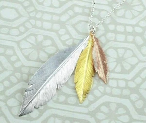 925 Plata de Ley Amarillo Y Chapado en Oro Rosa Atrapasueños Plumas Collar - Imagen 1 de 1