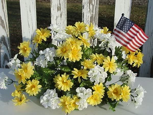 Labor Day Silk Flowers Cemetery Memorial Service Yellow Daisy White Geraniums - Picture 1 of 2