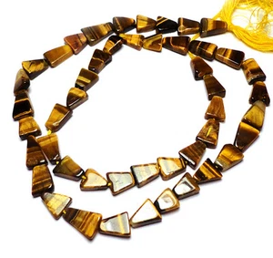 GOLDEN YELLOW BROWN TIGERS EYE TRIANGLE BEADS 14" Strand 116F 6x6x2mm to 9x6x2mm - Picture 1 of 1