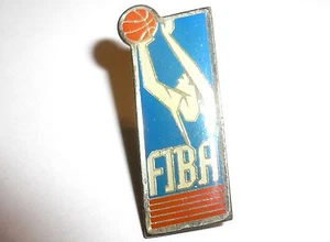 FIBA Federación Internacional de Baloncesto PIN ANTIGUO Nº1 MUY RARO/MUY BONITO!!!!!!!! - Imagen 1 de 4