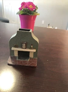Vintage metal fireplace and mantle for dollhouse 3 3/4" tall with clock - Picture 1 of 8