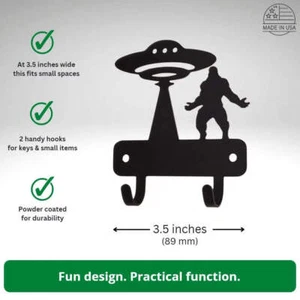 Mini porta llaves UFO y Bigfoot con 2 ganchos 3,5 pulgadas - Hecho en EE. UU. - Imagen 1 de 3