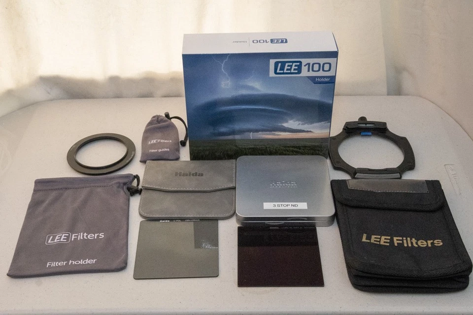 Portafiltros Lee 100mm x 100mm con Anillo Adaptador 77mm + 3 Paradas ND y Polarizador Foto 1 de 1