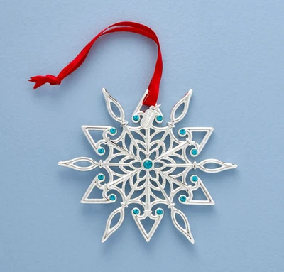 Lenox Annual Snow Majesty Snowflake Christmas Ornament New Dated 2025 897133