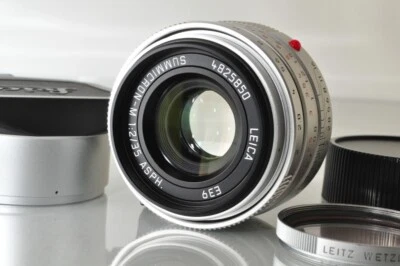 Leica Summicron M 35mm F/2 Silver ASPH 11608 7-Element [Mint] Tested - image 1 of 4
