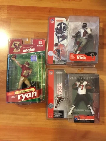 Atlanta Falcons McFarlane Action Figure QB Lot Michael Vick Matt Ryan BC Eagles Cover