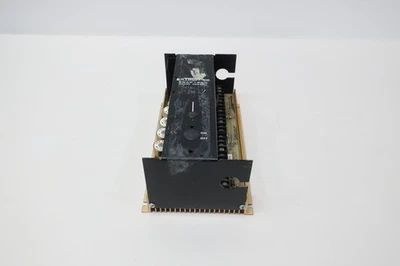 Extron M8208-04-0767 Motor Control 230v-ac 180v-dc 1hp - Image 1 of 4