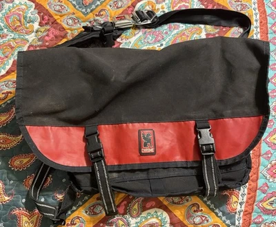 CHROME INDUSTRIES Soma Bandolera Mensajero (Hebilla de Cinturón de Asiento) Bolso Negro/Rojo Mochila Foto 1 de 4