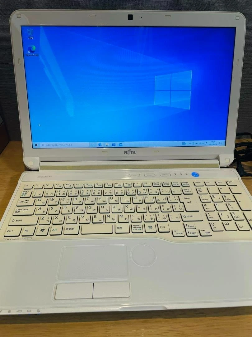 Fujitsu 8GB RAM 500-749 GB PC Laptops & Netbooks for sale | eBay