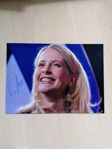 VERENA HUBERTZ - POLÍTICA - ORIG. AUTÓGRAFO en FOTO 13x18 cm - FIRMADO! - Imagen 1 de 1