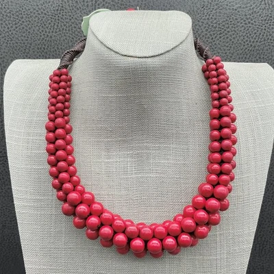Collar llamativo Iris & Lily London cuentas de madera roja multi hilo para mujer 16" Foto 1 de 4