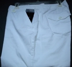 Daisy Fuentes Women White 4-Pocket Cotton Blend Capri Pant. Sz 12 - Picture 1 of 6