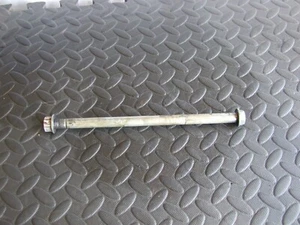 Kawasaki ER5 ER500 - Schwingenspindel - ER5275 - Bild 1 von 1