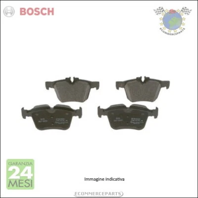 Kit pastiglie freno Bosch Posteriore per HUMMER H2 - Immagine 1 di 3