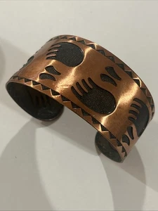 Rare Vintage 80's Bear Paw Design Copper Cuff Bracelet Unique Jewelry Cute 6” - Picture 1 of 5