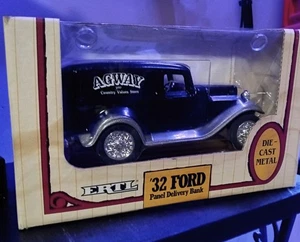 ERTL 32 AGWAY FORD pressofuso consegna CAMION/BANCA scala 1/25 - Foto 1 di 2