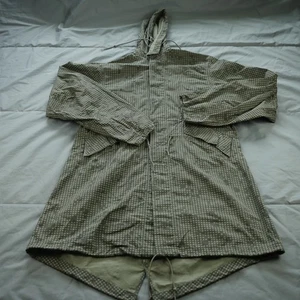 Parka Militar De Colección EE. UU. Para Hombres Pequeña Noche Desierto Camuflada Con Capucha Rejilla Años 90 - Imagen 1 de 16