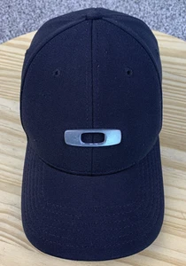 Oakley Metal Logo Hat Cap A-Flex L/XL Fitted Black Golf Beach Vacation Sports - Picture 1 of 16
