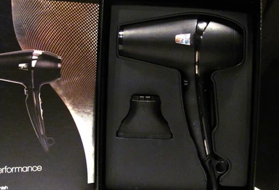 GHD - Secador de pelo Air 1600W rendimiento profesional Foto 1 de 4