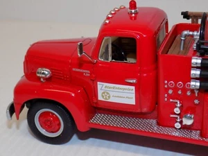 First Gear 1957 International R-190 Fire Truck Texaco Star Enterprise 18-1740 - Picture 1 of 15