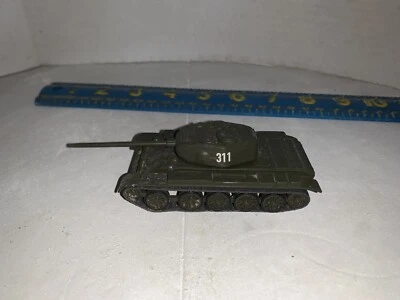 1/72 WW2 Russian KV 85 Tank # 311 .  Finished Model - Image 1 of 4