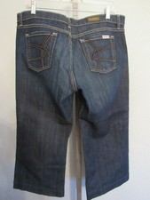 David Kahn Jeanswear Womens Jeans Cropped Denim Capri Style 4779 sz 32 blue NWOT