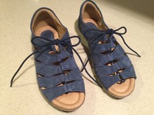 earth nubuck kristen sandals