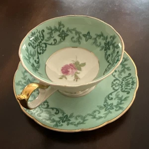 Royal Bayreuth Germany US Zone Tea Cup & Saucer Green Gold Trim Floral Design - Picture 1 of 7