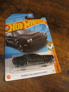Hot Wheels '18 Dodge Challenger SRT Demon New Mint - Picture 1 of 11