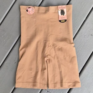 Shapermint Essentials hoch taillierte Shaper Shorts 4XL nude neu mit Etikett Body Shaper schmal - Bild 1 von 5
