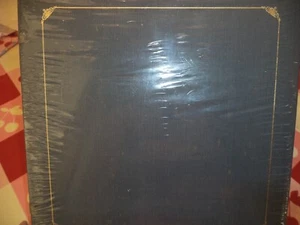 Creative Memories Retired Open Spine Blue 12 x 12 With White Pages NIP - Picture 1 of 5