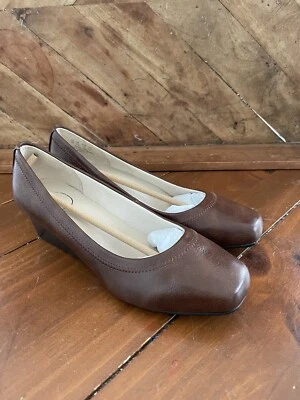 Life Stride Mujer Groovy Sin Cordones Cuña Tostado Oscuro Para Mujer Talla 7W 7 Ancho Foto 1 de 4