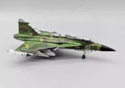 1:72 Aviation Saab JAS39A Gripen Swedish AF splinter scheme Fighter DiecastModel - Image 1 of 4