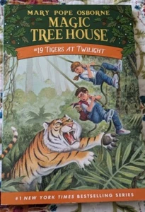 Tigers at Twilight (Magic Tree House, No. 19) - Paperback - GOOD - Imagen 1 de 4