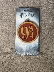 Bioworld Harry Potter 9 3/4 Bag Tag - Picture 1 of 2