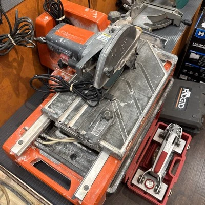 Sierra para azulejos Husqvarna Ts60 Foto 1 de 2