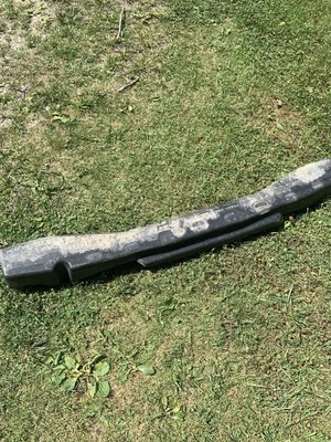 PARAGOLPES TRASERO TOYOTA SEQUOIA RELLENO DE ESPUMA OEM 2008-2022 Foto 1 de 3