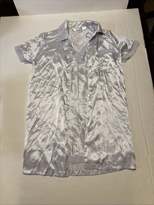 Women’s Cabernet Nightgown/Robe Set Size Small Silver - Image 1 of 4