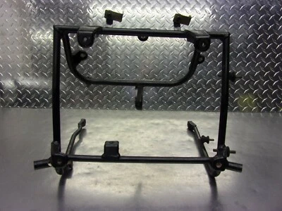 B52   E DUCATI 907 IE PASO 1992 OEM  FRONT UPPER COWL MOUNT BRACKET STAY FAIRING - Изображение 1 из 4