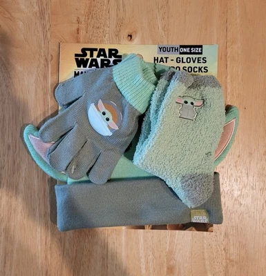 Disney Star Wars 3 piezas Jóvenes Niños Sombrero Guantes Calcetines Conjunto Bebé Yoda Nuevo Con Etiquetas Foto 1 de 3