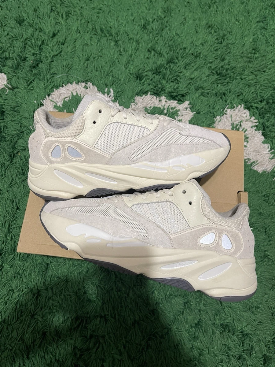 新品！YEEZY BOOST 700 \"ANALOG\" size US 6 Buy Size 6.5 - adidas Yeezy Boost 700 Low Analog online | eBay