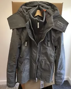 Superdry Hooded Arctic Wind Attacker Jacket ~ 100% Genuine ~ Size Medium - Picture 1 of 6