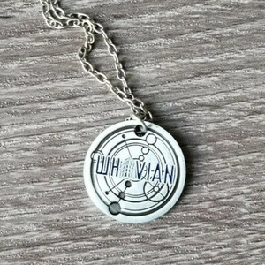 Doctor Who TARDIS Whovian Necklace - Picture 1 of 3