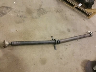 VW Volkswagen Phaeton 2004 4,2 L 8 cilindros eje de transmisión trasero Foto 1 de 4