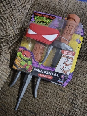 Máscara de Revelación Teenage Mutant Ninja Turtles Raphael's Sais Ninja TMNT Halloween Foto 1 de 4